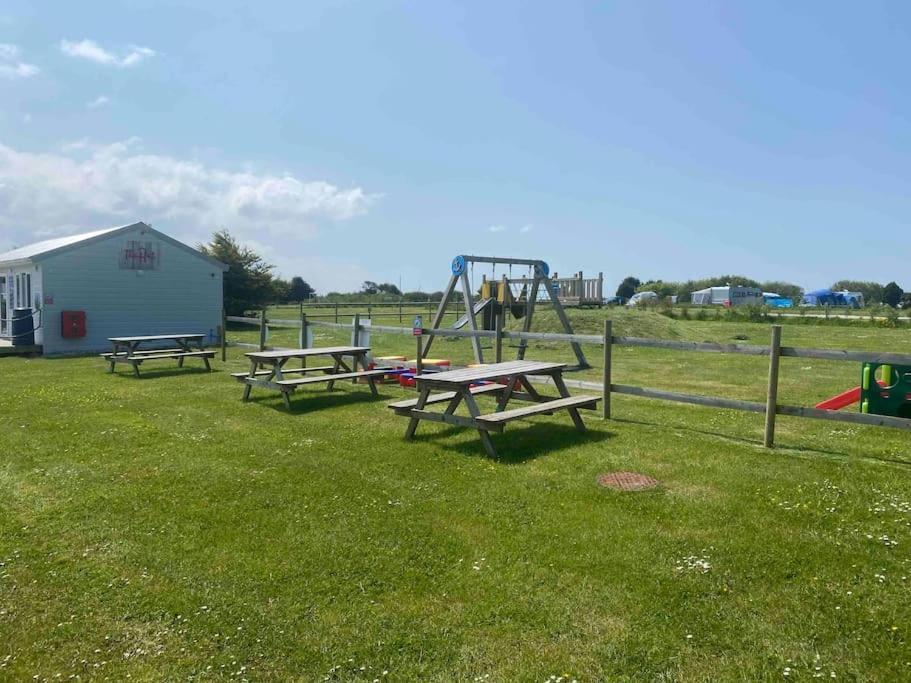 Surf'S Up! Perfect Base For Holidays Or Work In Cornwall St Columb Major Exterior foto